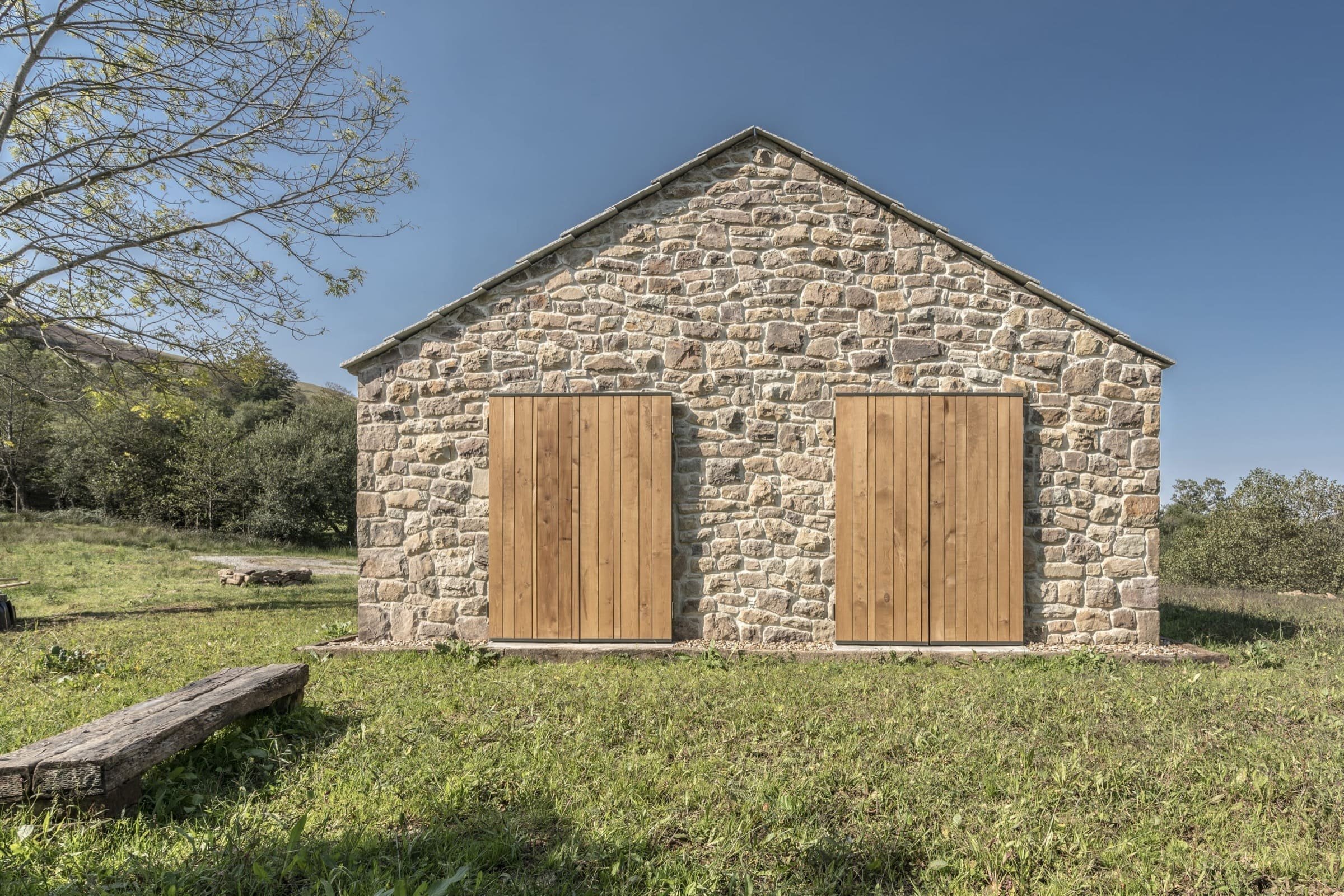 Дом slow. The slow house. Южная корея подъезд дома. The slow house. Двухэтажный дом в корее.