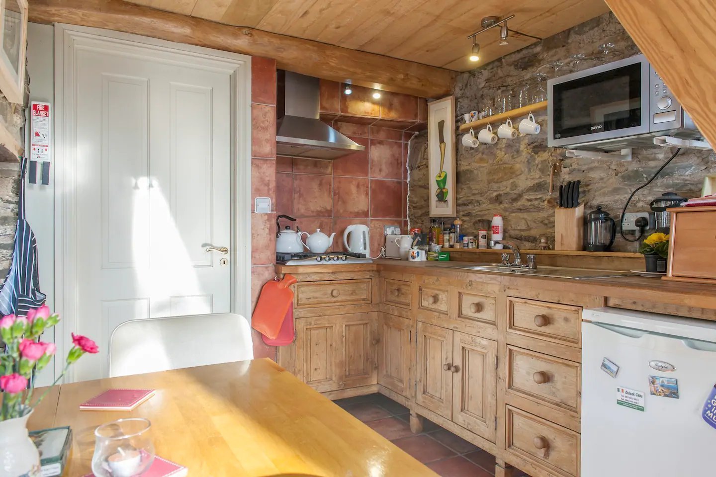 Někdy stačí opravdu málo! Proměna kamenné stodoly