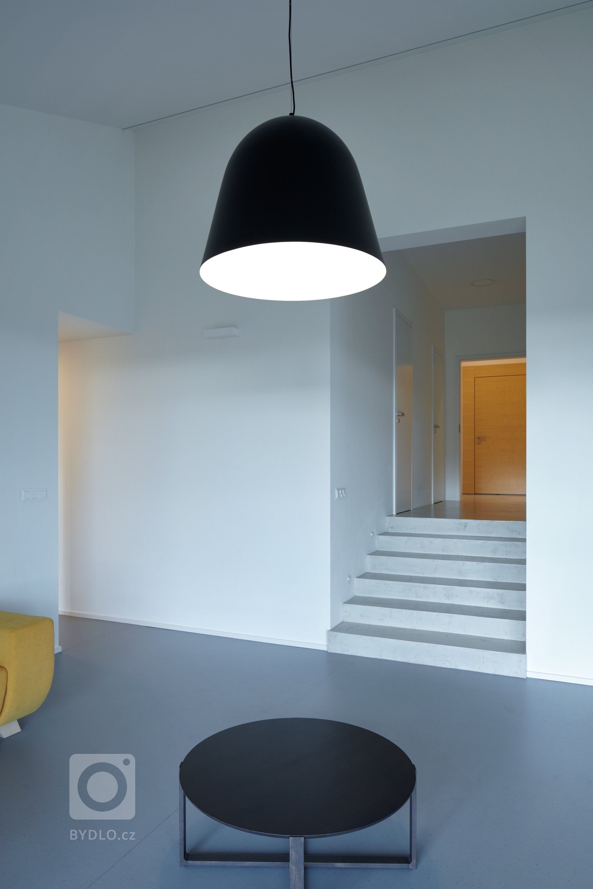 Litvínovice se nacházejí asi pět kilometrů jižně od Českých Budějovic. Původní uliční strukturu přebíjí všemi směry se rozpínající sídelní kaše&nbsp;&ndash;…