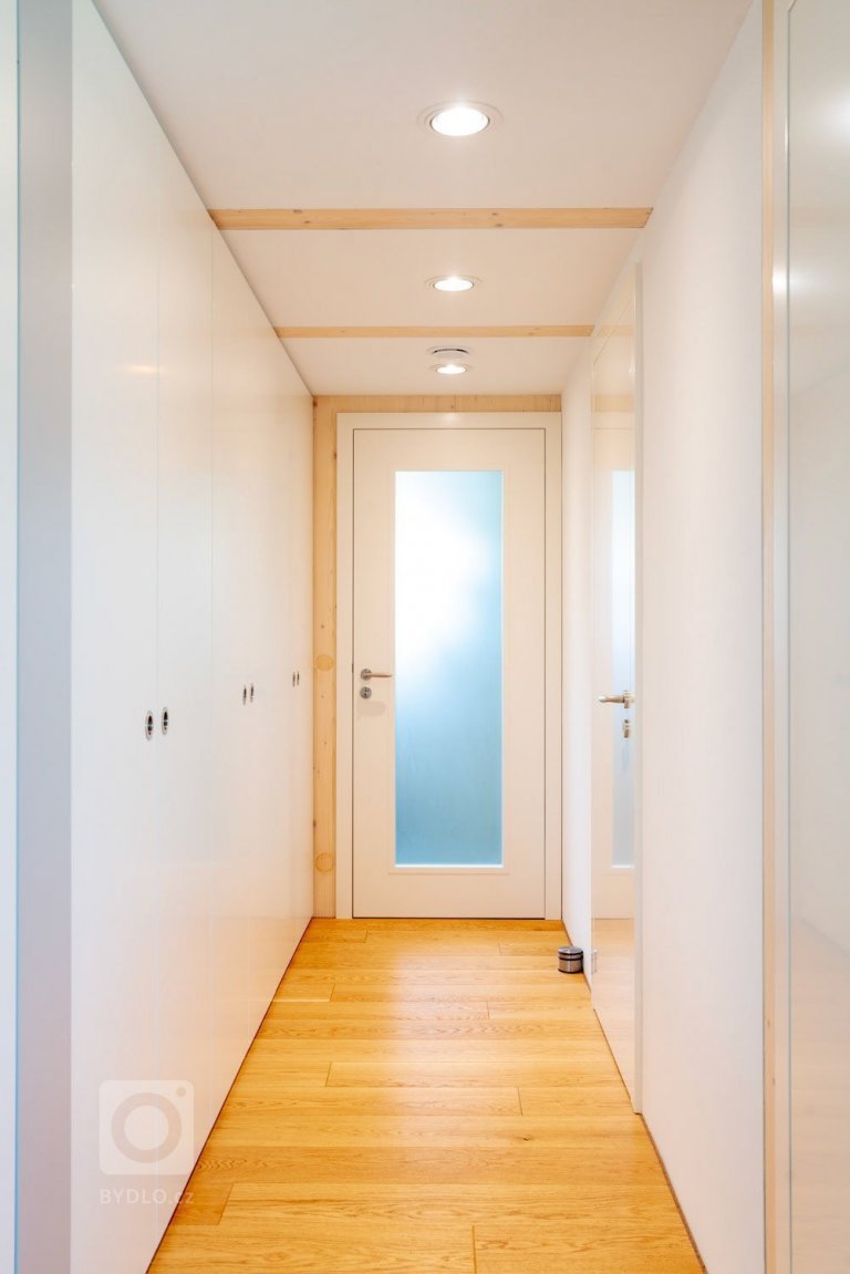 add picture to album