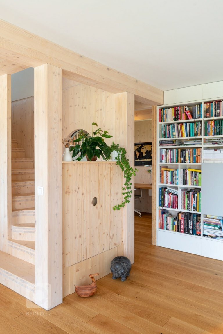 add picture to album