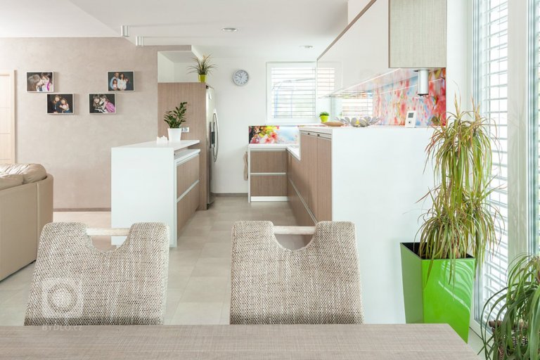 add picture to album