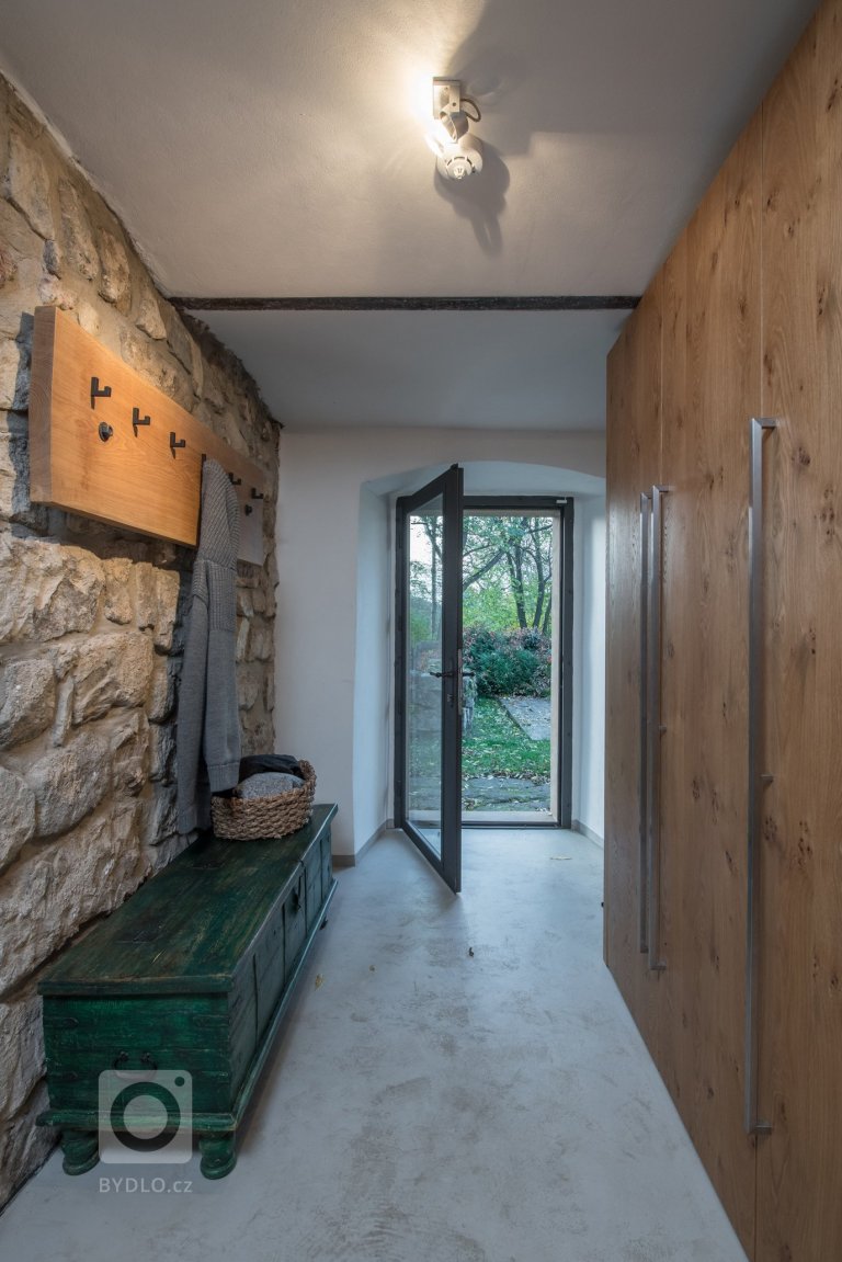 add picture to album