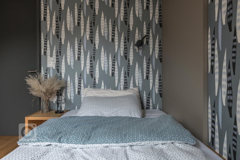 add picture to album