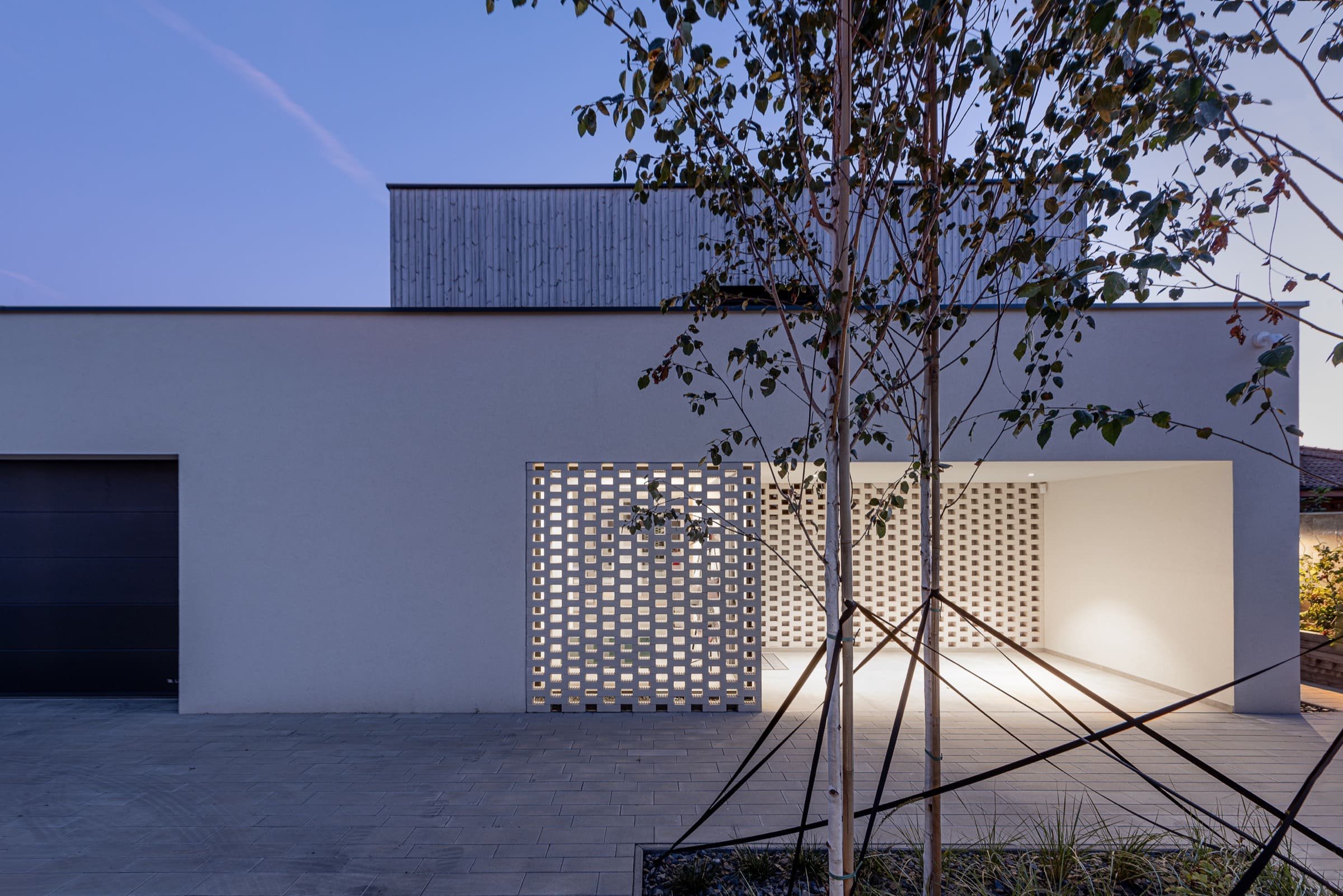 Dům pro mladou rodinu v okrajové části Vrakuni