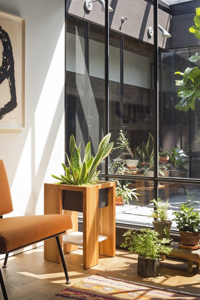 Svůj byt si vytvořili ze starého skladu na kaviár