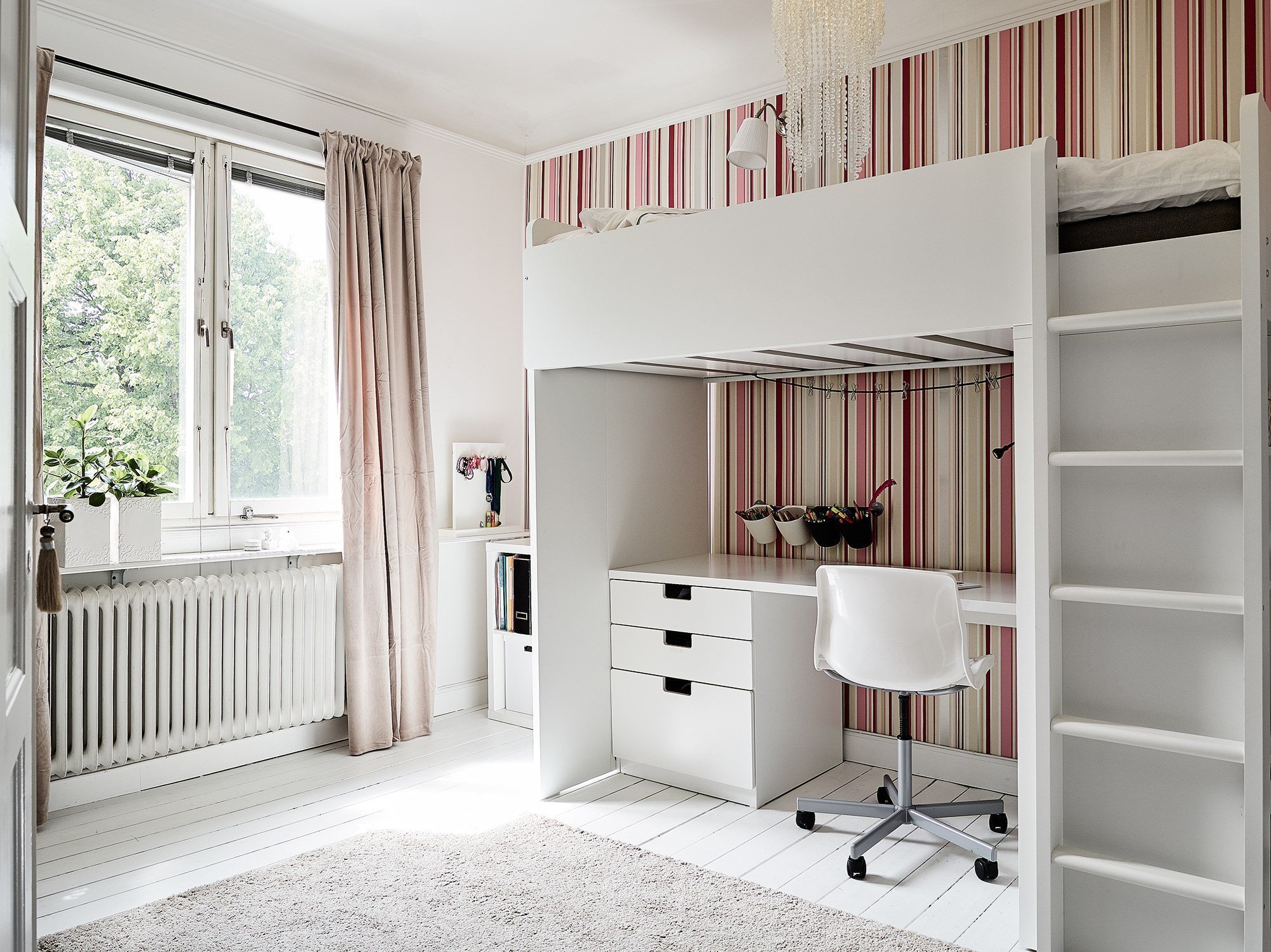 Skandinávský interiér v podkroví