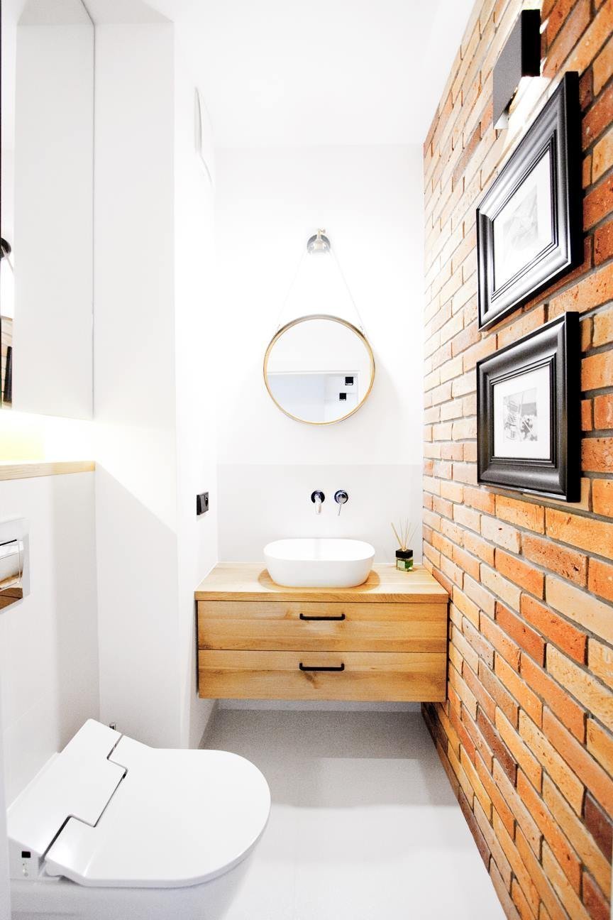 Byt s cihlovým obkladem