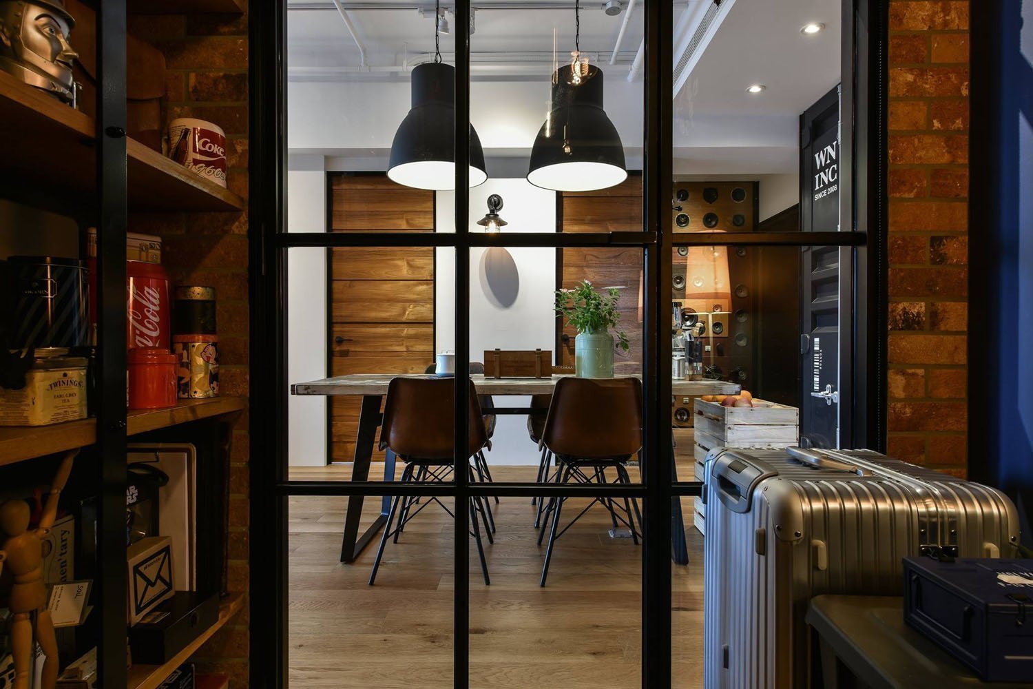 Půvabný industriální loft