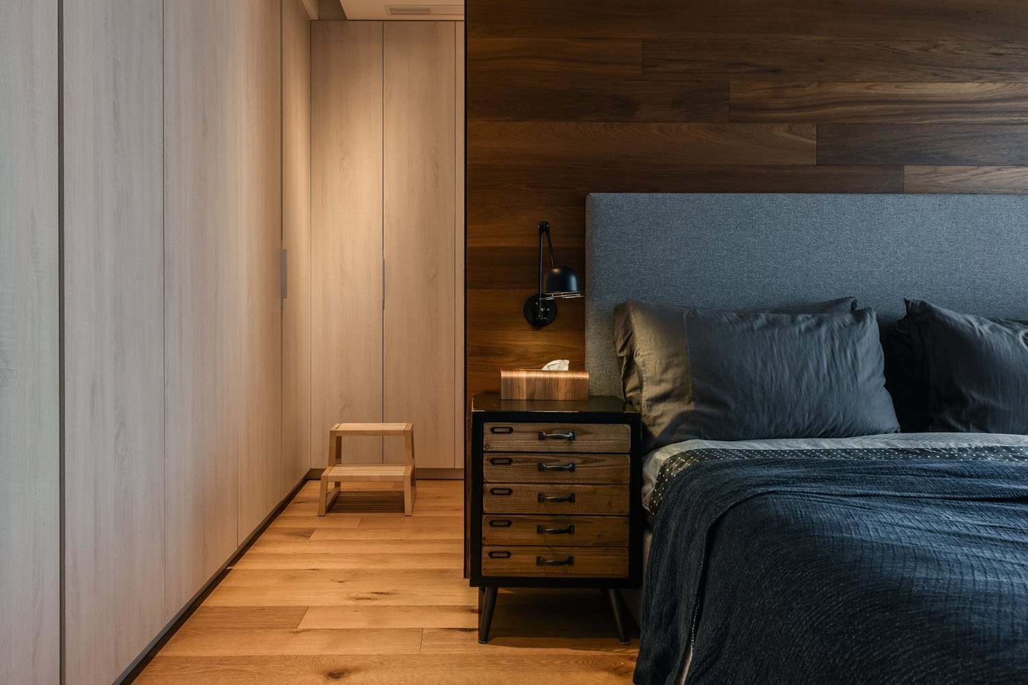 Půvabný industriální loft