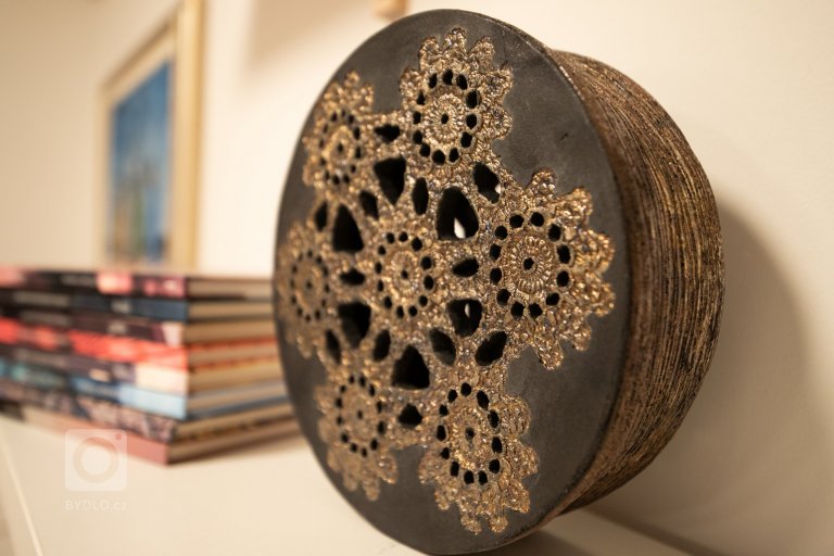 add picture to album