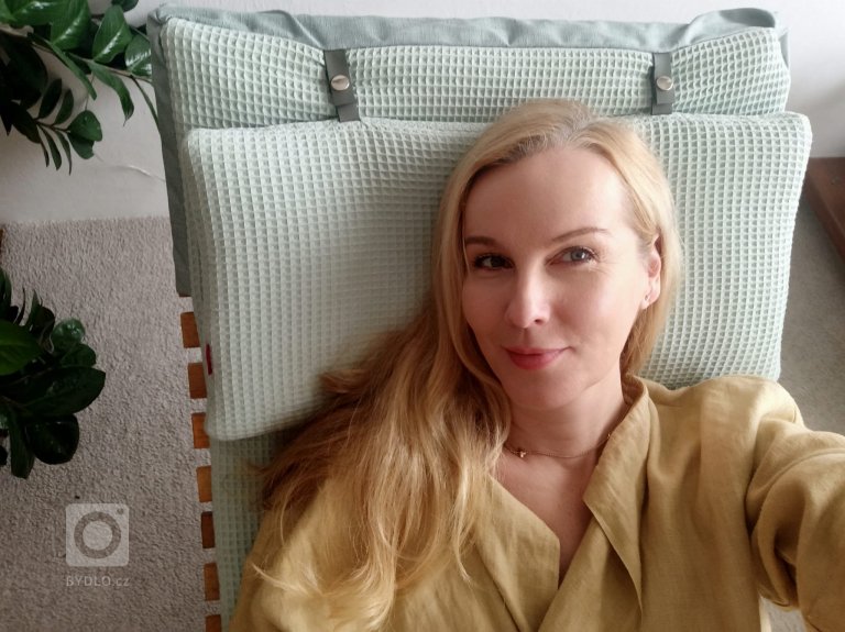 add picture to album