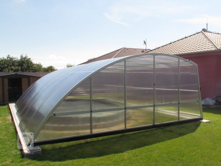 add picture to album