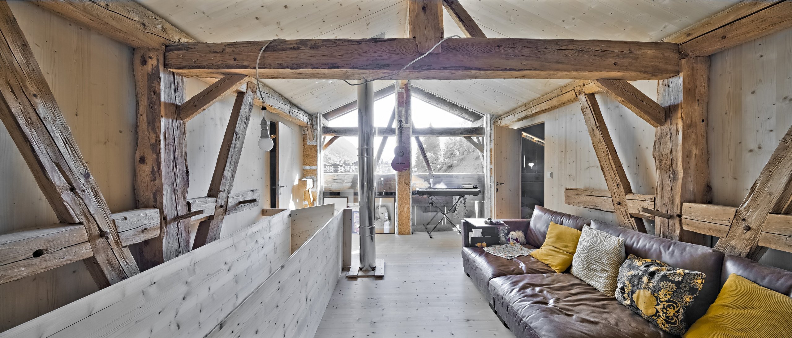 150 let starou stodolu přenesli a zrekonstruovali