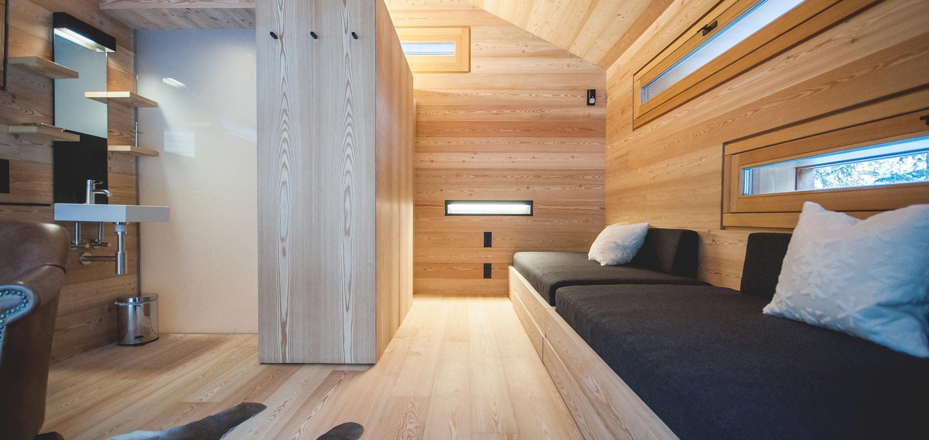 Útulná dřevěná chata téměř uprostřed divočiny