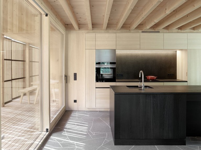 Dřevěný dům v Rakouských horách