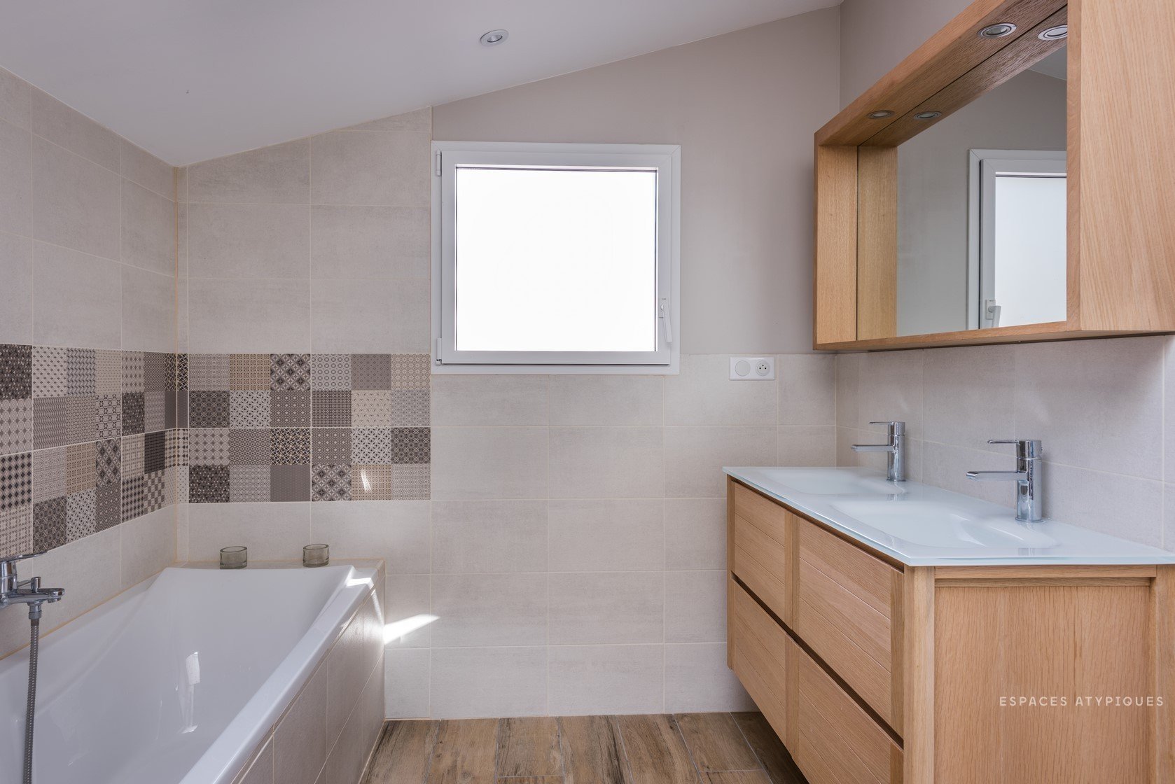 Dům s fantastickým výhledem do krajiny