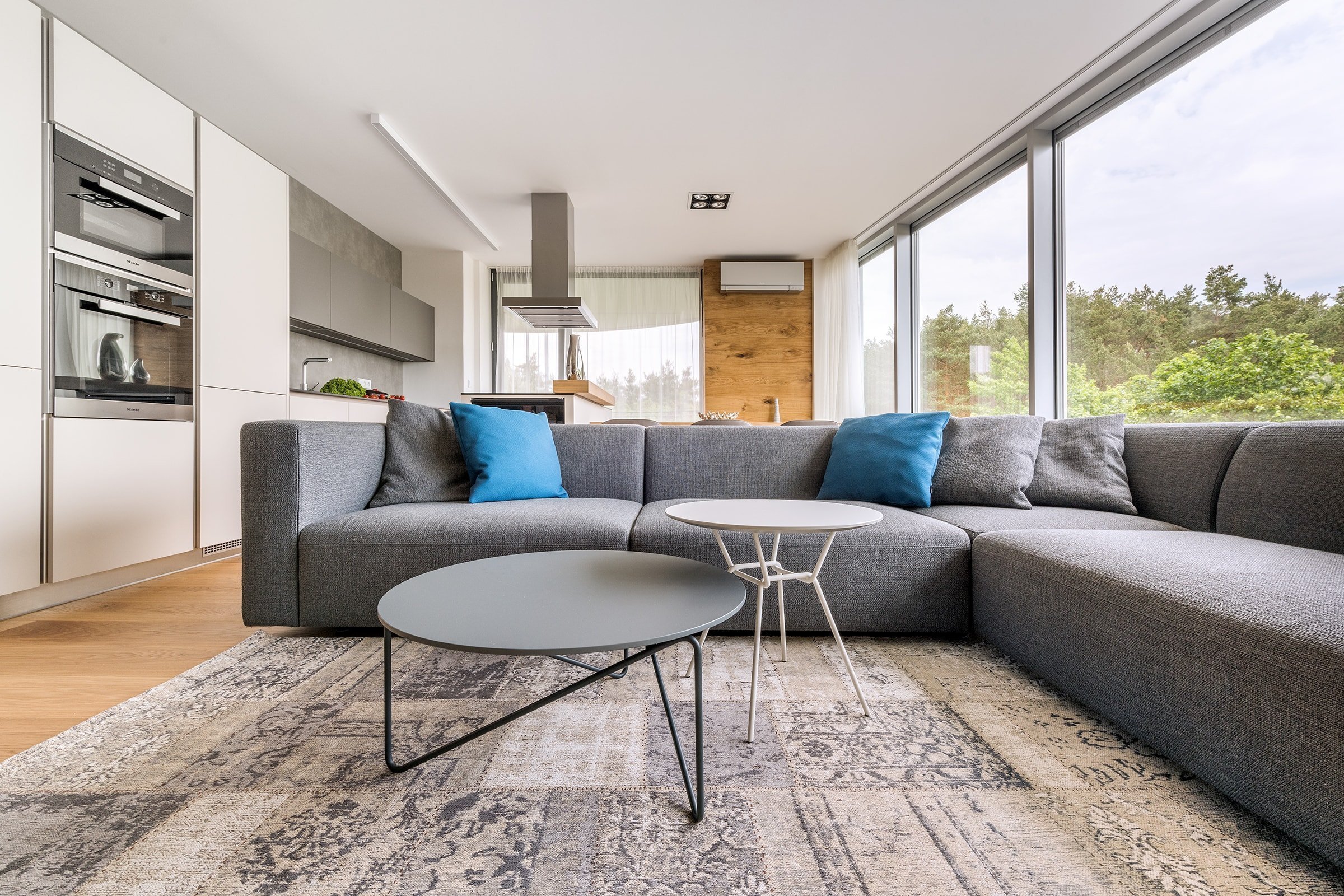 Nebojte se barev v interiéru