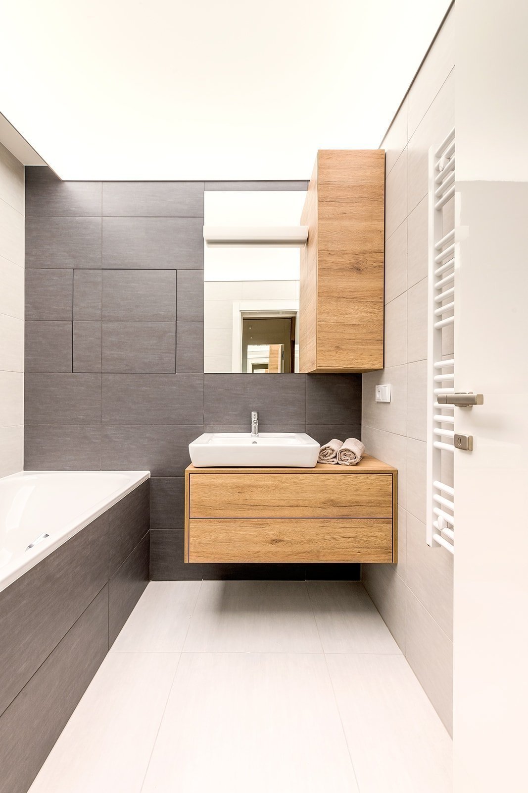 Nebojte se barev v interiéru