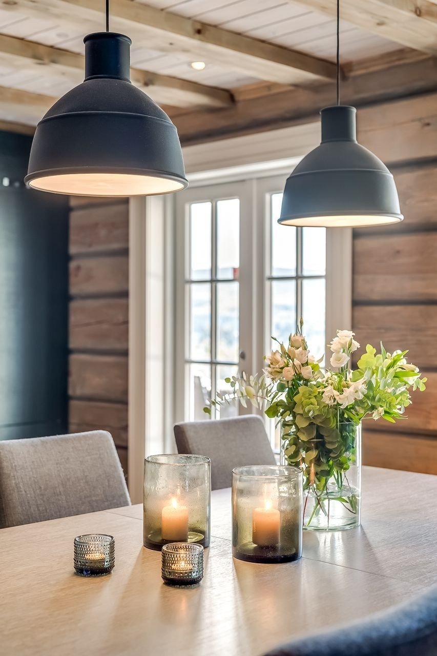 Norská chata s výhledem na lesy