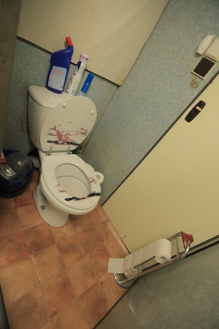 Proměna panelákového bytu s umakartovým jádrem