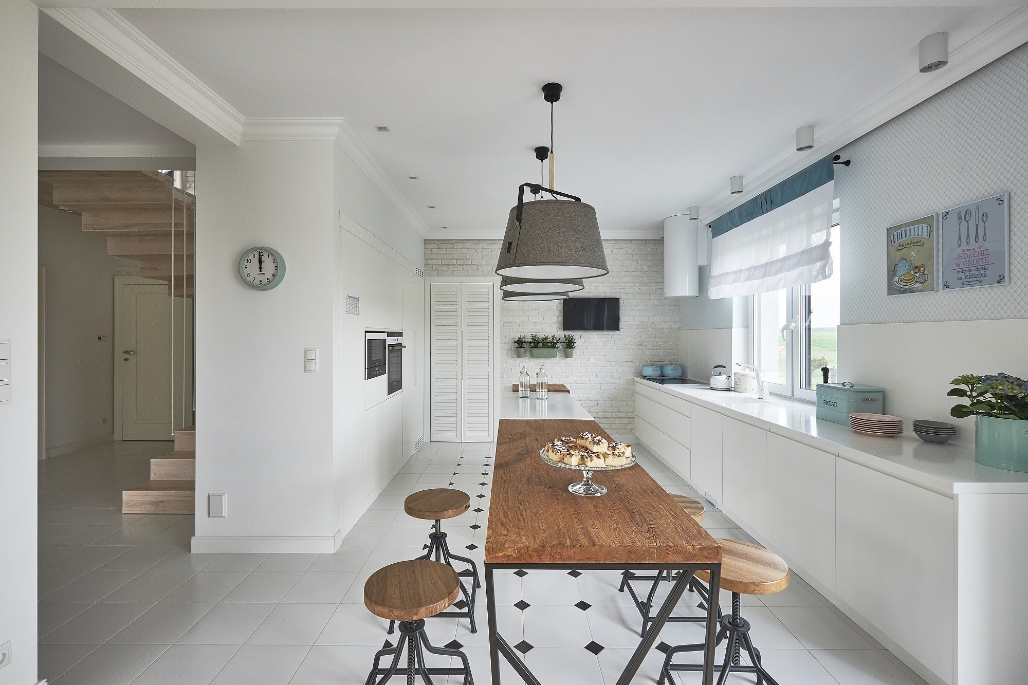 Stylové bydlení s tyrkysovou