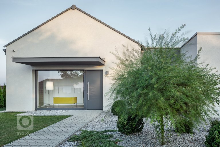 add picture to album