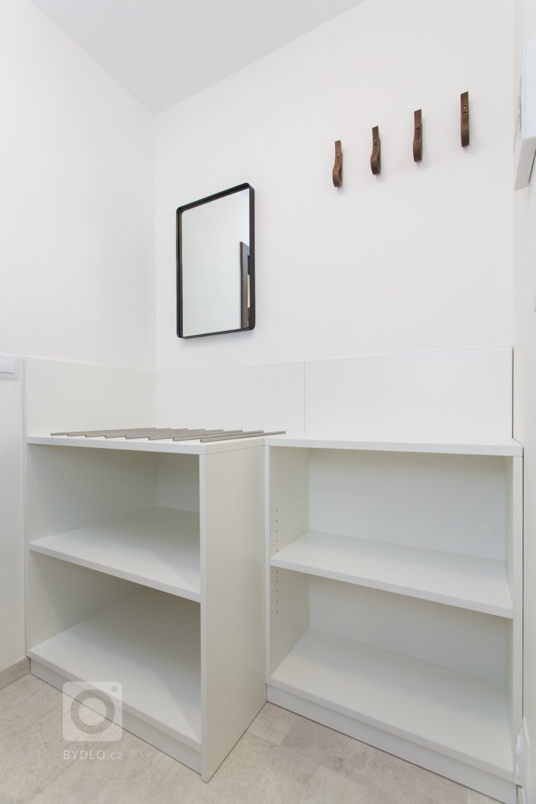 add picture to album