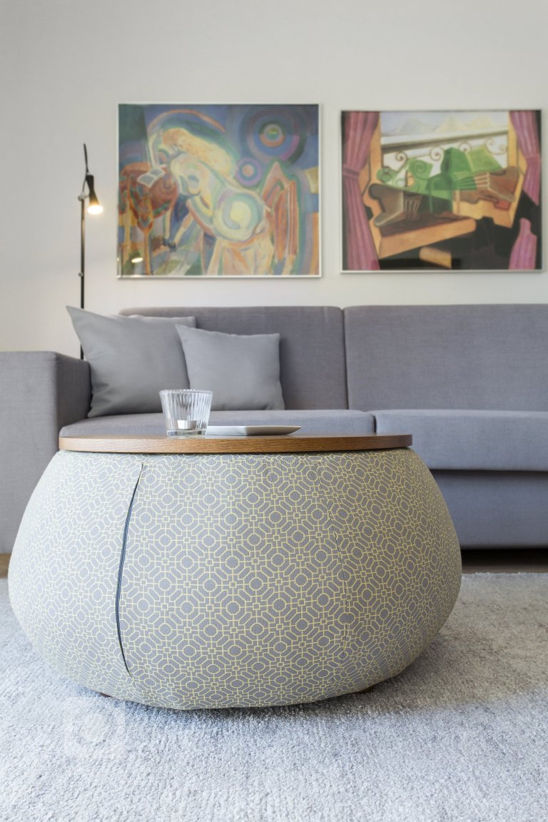 add picture to album