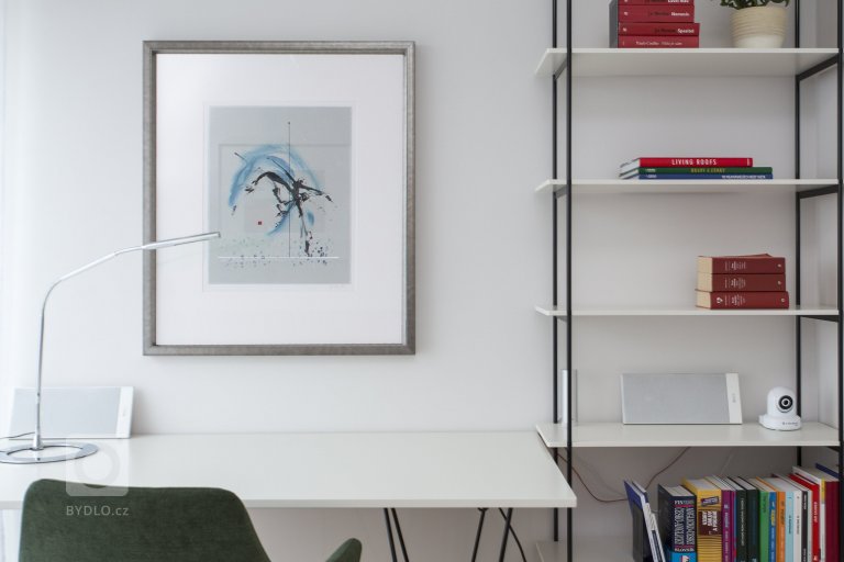 add picture to album