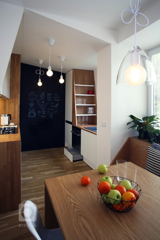 add picture to album