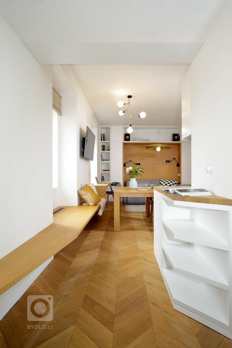 add picture to album