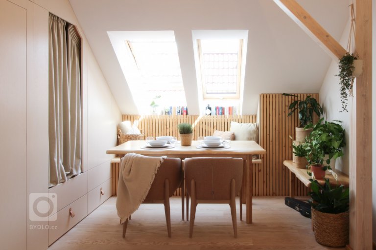 add picture to album