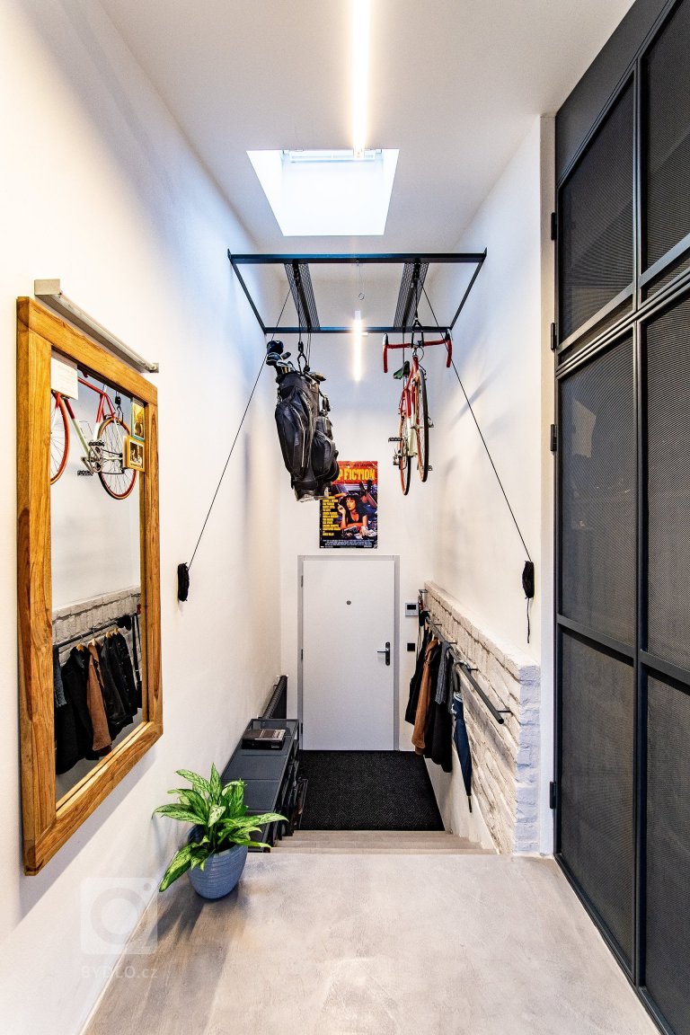 add picture to album