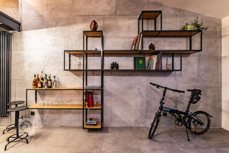 add picture to album