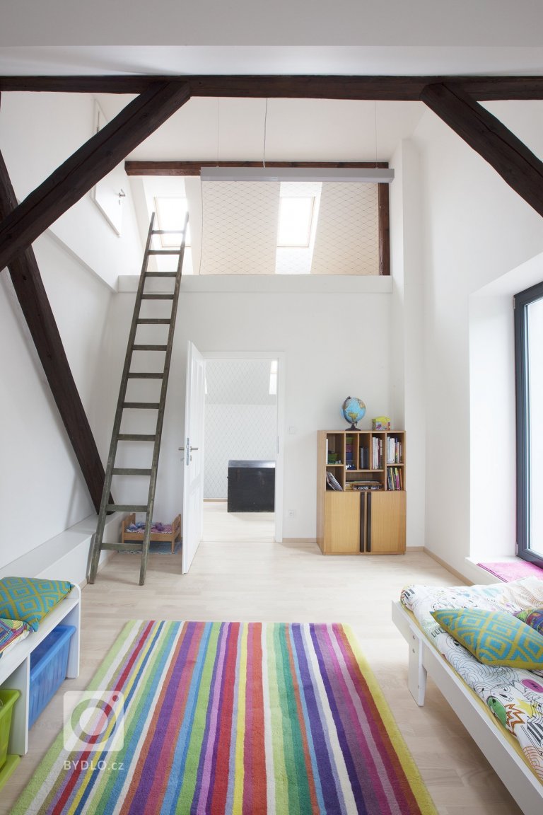 add picture to album