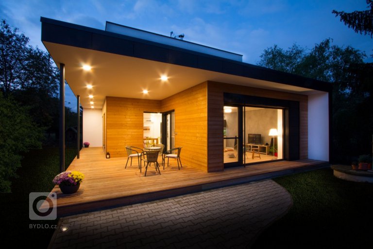 add picture to album