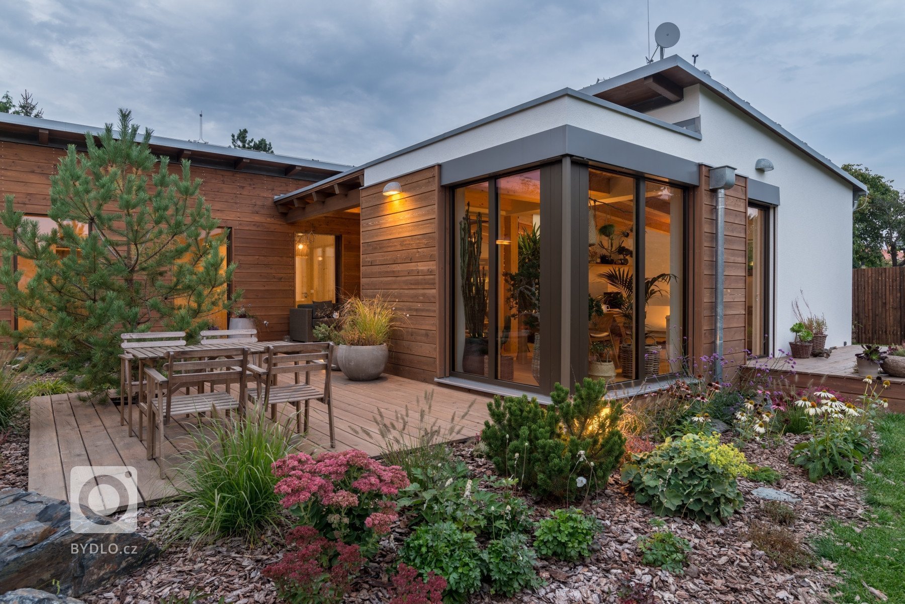 Dva roky hledání místa, dva roky příprav na realizaci, která nakonec trvala pouhý půlrok. Že je to celkově dlouhá doba? Možná. Když se pak ale člověk prochází…