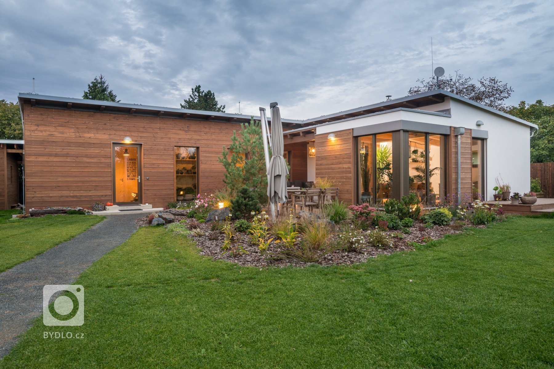 Dva roky hledání místa, dva roky příprav na realizaci, která nakonec trvala pouhý půlrok. Že je to celkově dlouhá doba? Možná. Když se pak ale člověk prochází…