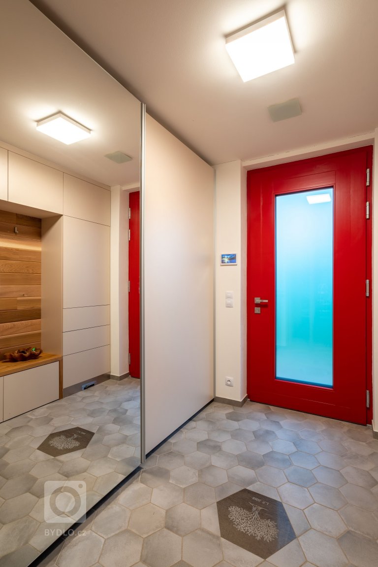 add picture to album