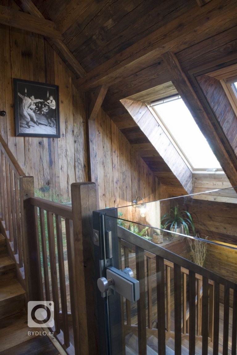 add picture to album