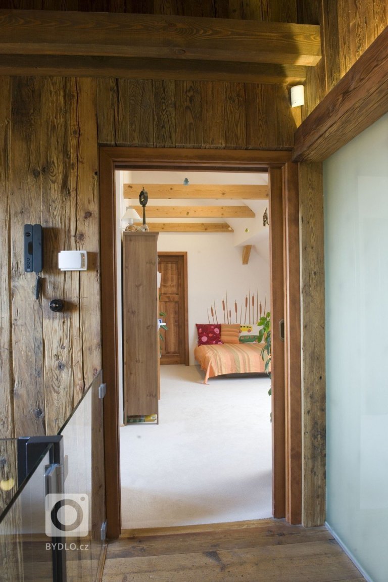 add picture to album