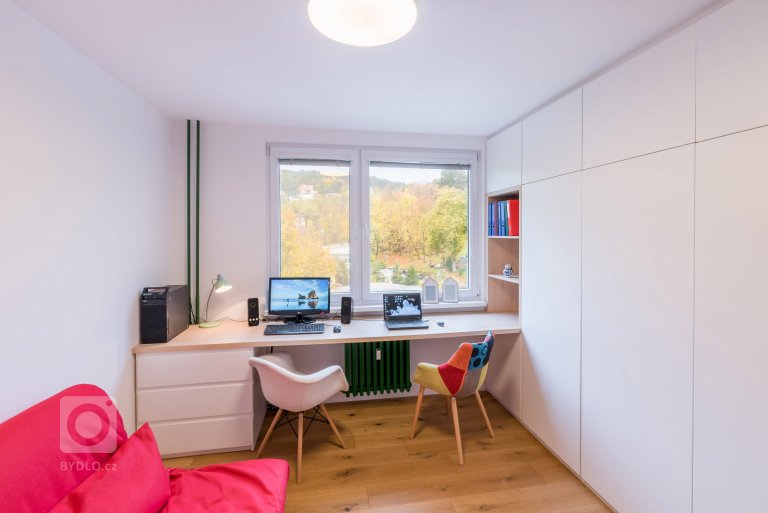 add picture to album