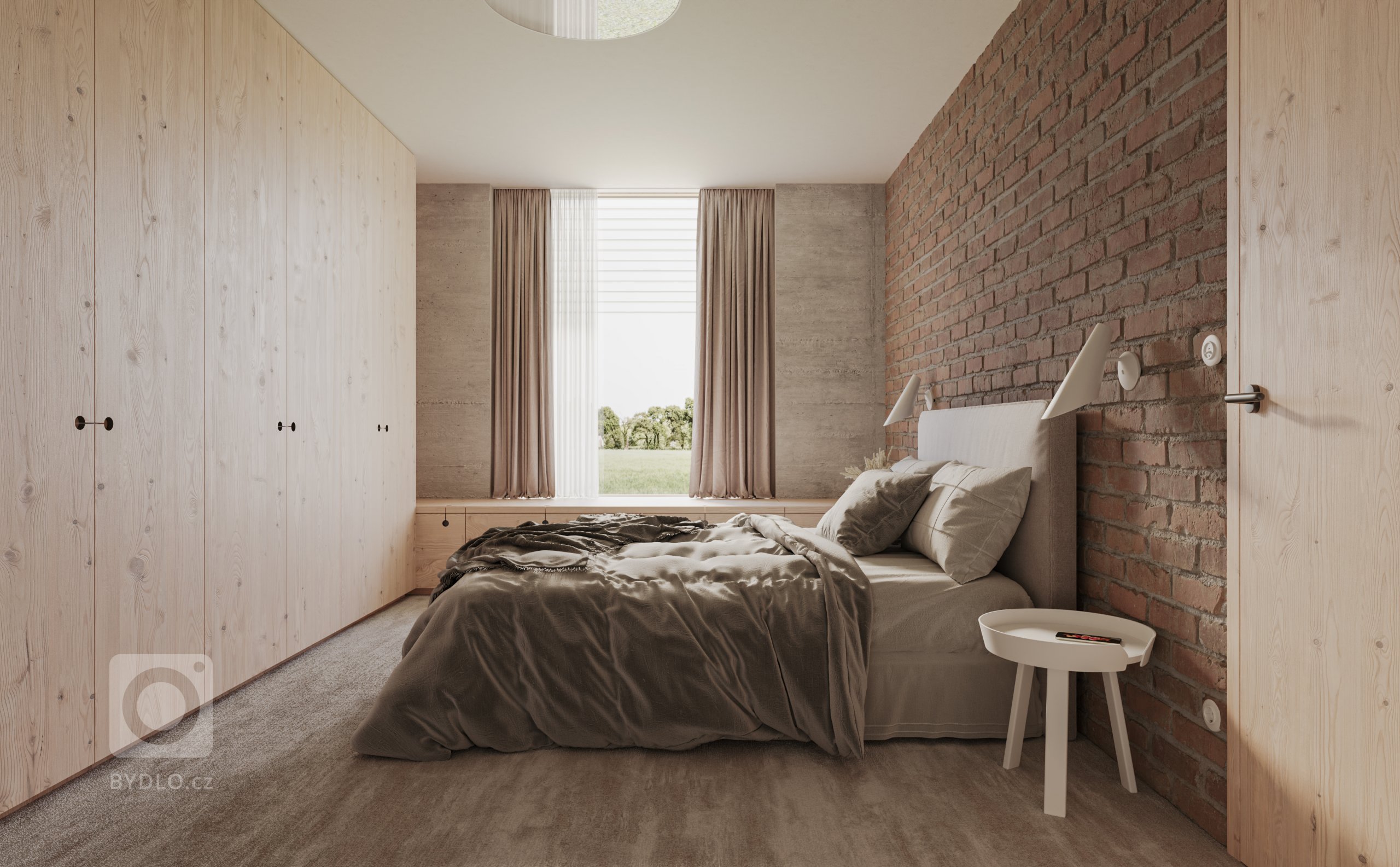 Dominantným priestorom dispozície je otvorená obývacia časť s kuchyňou a jedálňou, s výškou až po priznaný drevený krov. Okolo nej sa z oboch strán za sebou radia obytné izby a hygienické priestory. Obytné izby sú navrhované iba na prízemí. Nachádza sa tu vstupná predsieň, v kontakte s ňou je hosťovská izba, kúpeľňa s wc a technická miestnosť.
V nočnej časti, najďalej od rušnej komunikácie, sa nachádza spálňa rodičov, detská izba a kúpeľňa s wc.
Nábytkové prvky z bielenej smrekovej biodosky podporujú prírodný koncept. Obvodový plášť z konopného betónu vytvára štruktúrované zvislé plochy s charakteristickou textúrou. Prirodzená farebnosť a pravdivosť materiálov sa odráža aj v samotných izbách v podobe odhalených tehlových priečok, konopného betónu či smrekovej biodosky.
V kombinácii s mikrocementovou podlahou jemnej sivo-pieskovej farebnosti, ktorá prechádza celým interiérom, môžeme povedať, že sa materiály navzájom príjemne podporujú a vizuálne dopĺňajú.