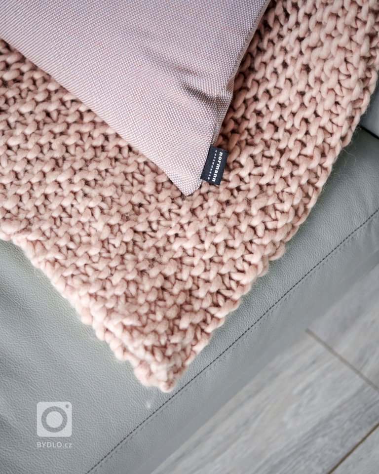 add picture to album