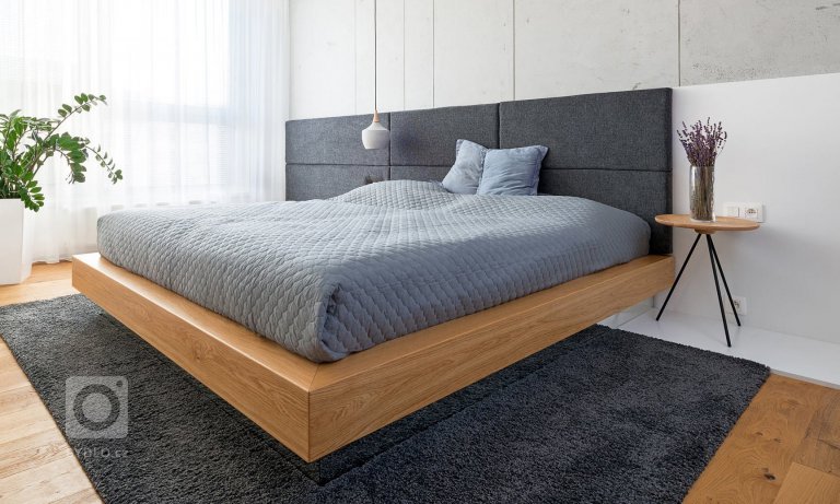 add picture to album