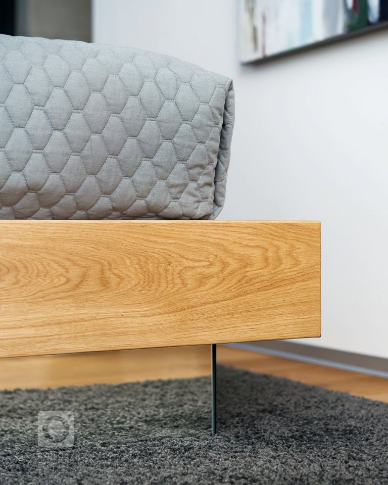 add picture to album