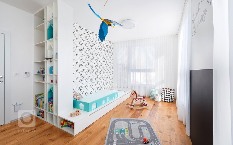 add picture to album