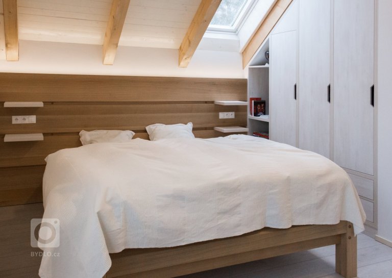 add picture to album