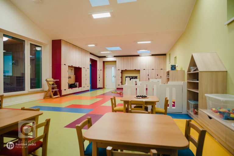 add picture to album